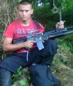 Alias “Omer o Chamaría” tenía 30 años e ingreso como guerrillero raso en el año de 1996.