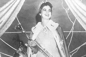 Luz Marina Zuluaga fue la primera Miss Universo colombiana, en 1958 fue coronada en Long Beach, Estados Unidos.